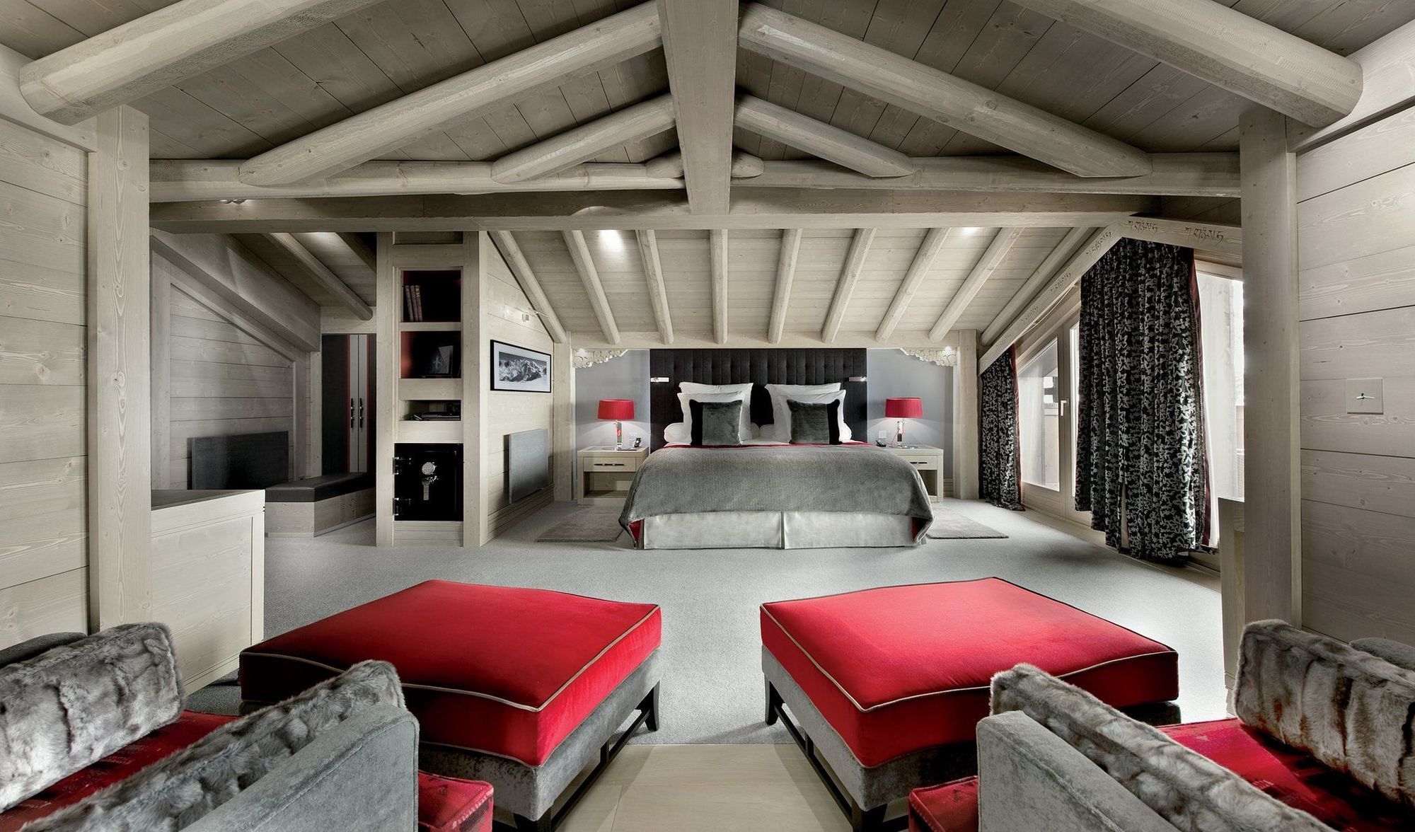 Hotel Le K2 Palace คูร์เชอแวล ภายนอก รูปภาพ